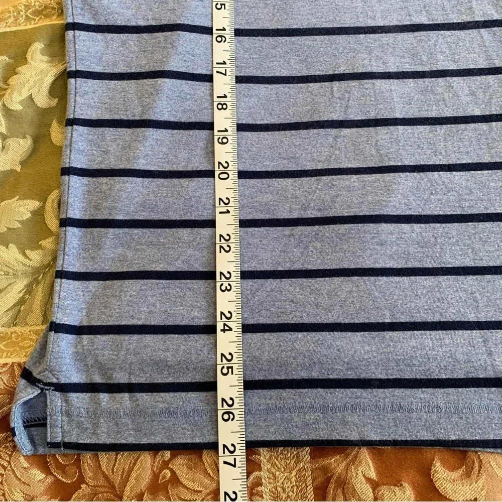 BANANA REPUBLIC. Short Sleeve Polo Shirt. Pale Blue w/ Navy‎ Stripes. Sz M.